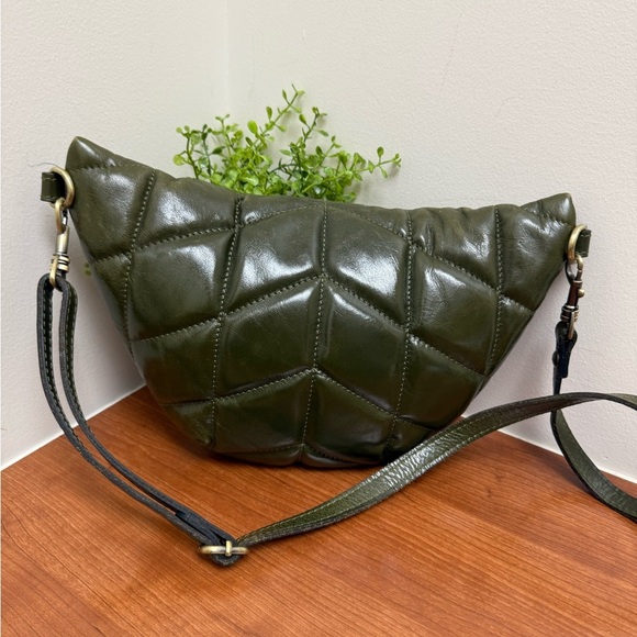 Patricia Nash Handbags - NWT $159 PATRICIA NASH Tinchi Belt Bag Quilted Oil Waxed Napa Soft Olive